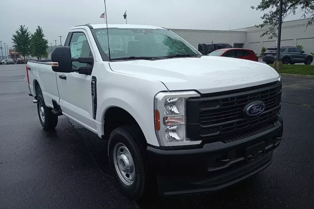 2025 Ford F-250 XL photo 1