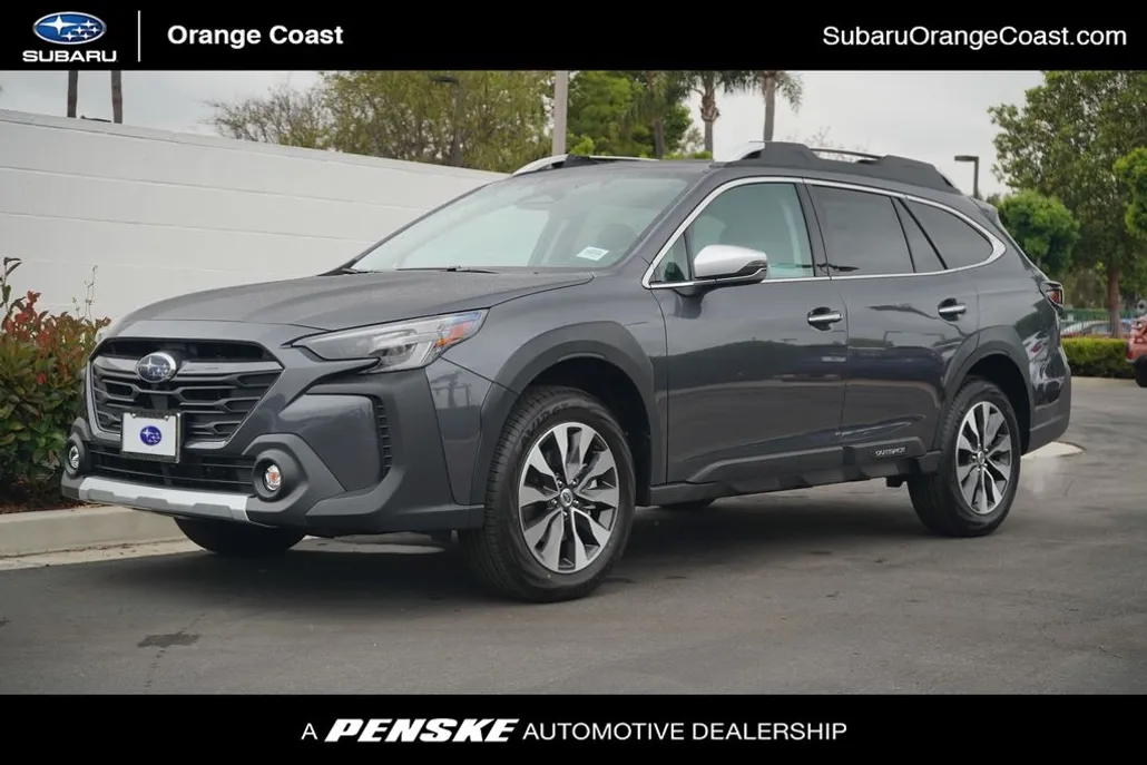 2025 Subaru Outback Touring XT photo 1