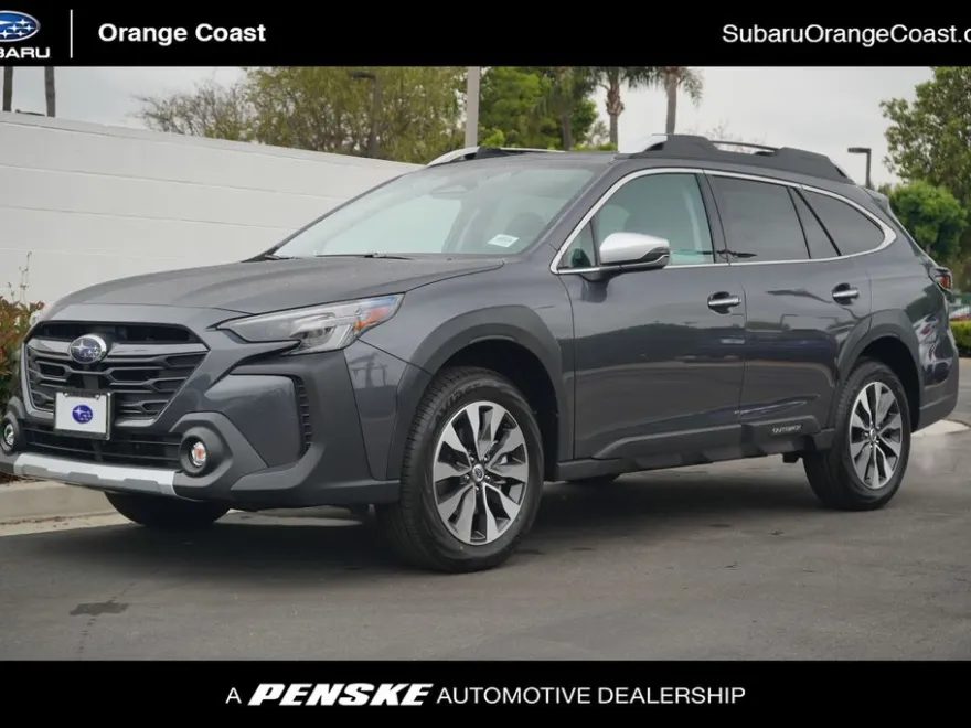 2025 Subaru Outback Touring XT photo 1