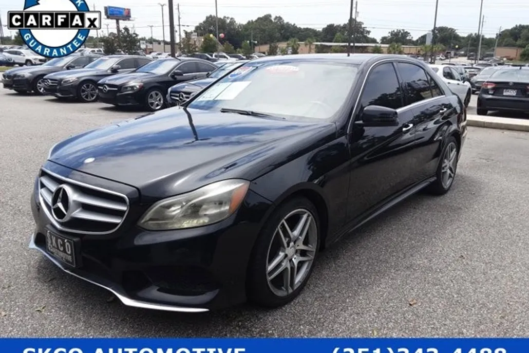2014 Mercedes Benz E Sedan 4MATIC photo 1