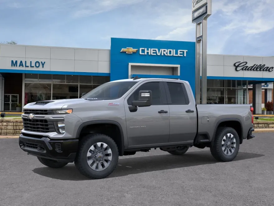 2026 Chevrolet Silverado 2500HD Custom photo 1