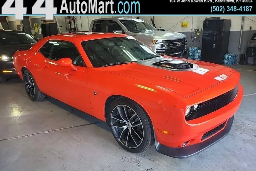 2018 Dodge Challenger 392 Scat Pack Shaker photo 1
