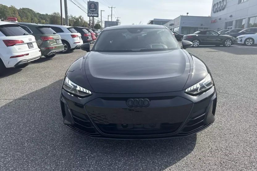 2023 Audi e-tron GT Premium Plus photo 1