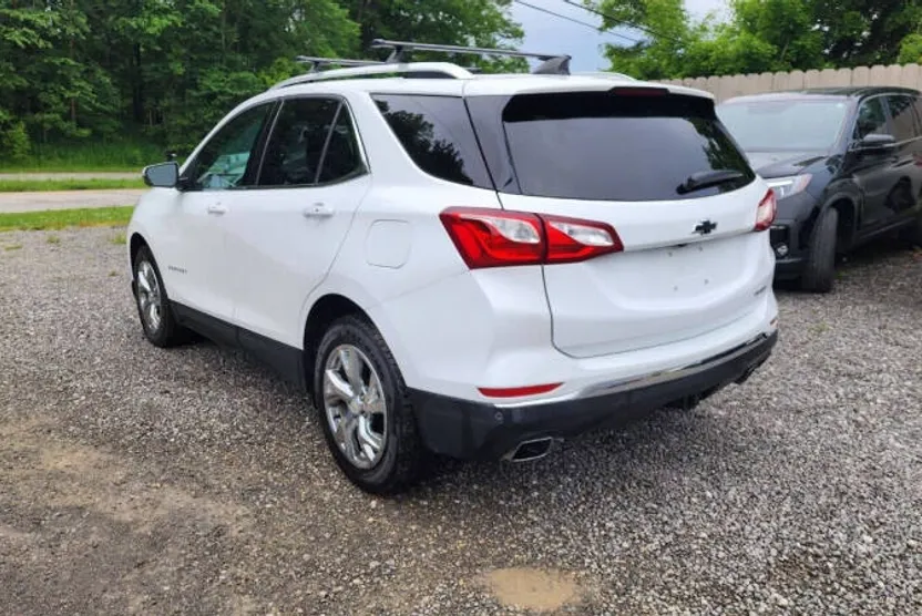 2018 Chevrolet Equinox photo 1