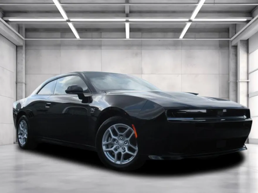2025 Dodge Charger R/T photo 1