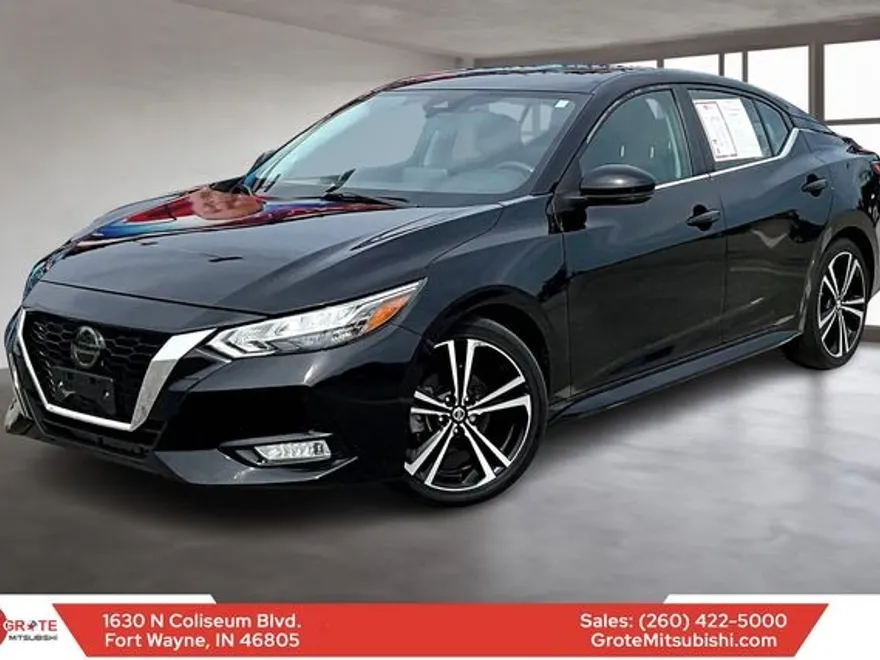 2022 Nissan Sentra SR photo 1
