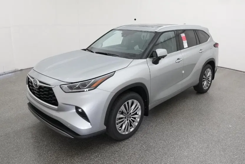 2025 Toyota Highlander XLE XSE Platinum Limited photo 1