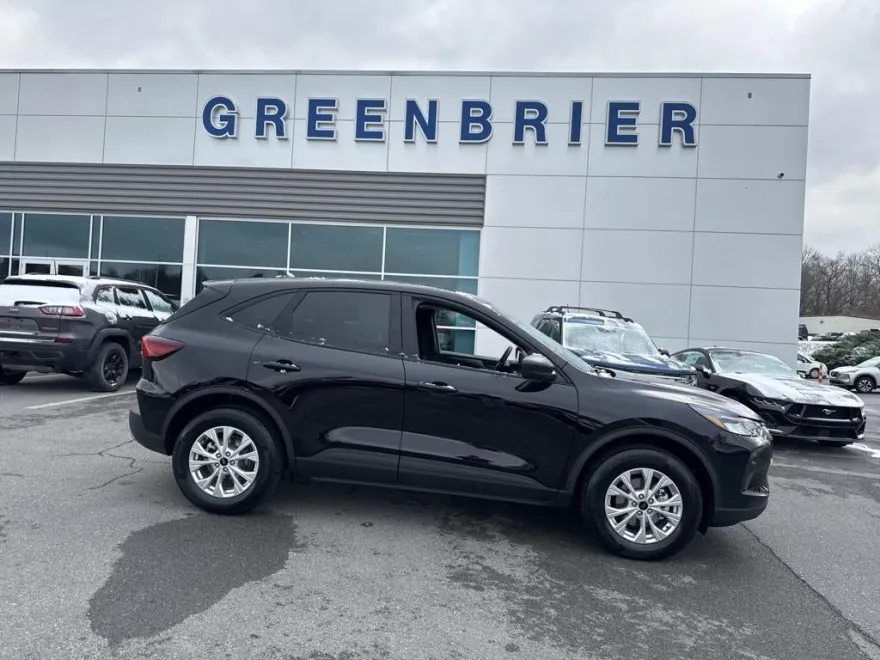 2025 Ford Escape Active photo 1