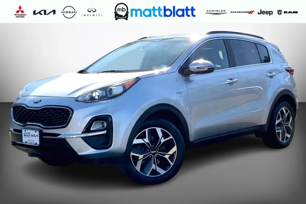 2022 Kia Sportage EX photo 1