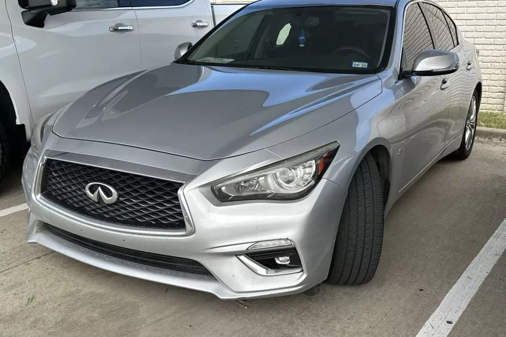 2018 Infiniti Q50 3.0t LUXE photo 1
