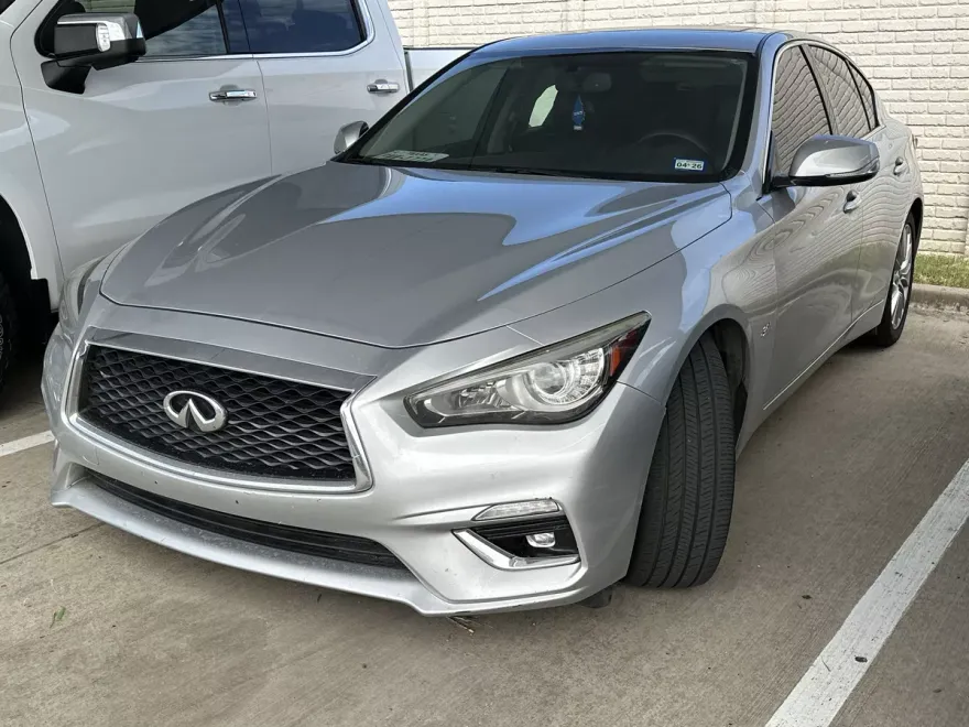 2018 Infiniti Q50 3.0t LUXE photo 1