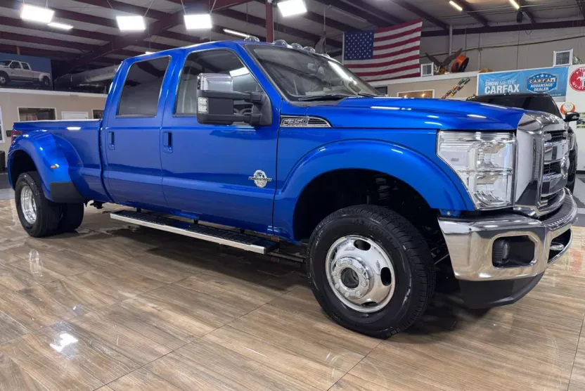 2015 Ford F-350 photo 1