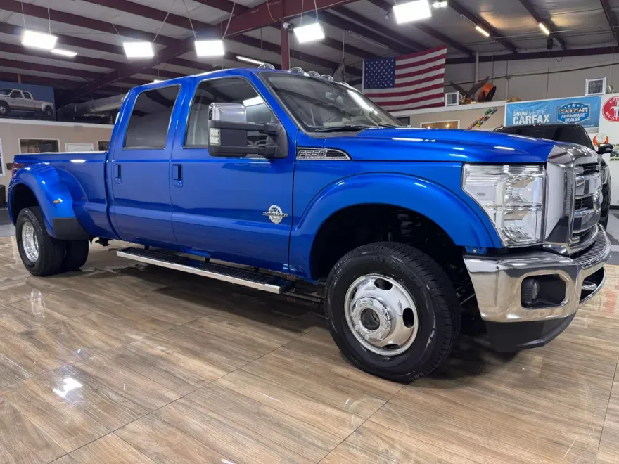 2015 Ford F-350 photo 1