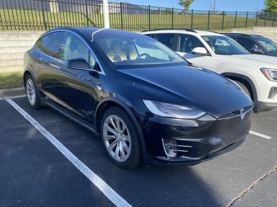 2016 Tesla Model X photo 1