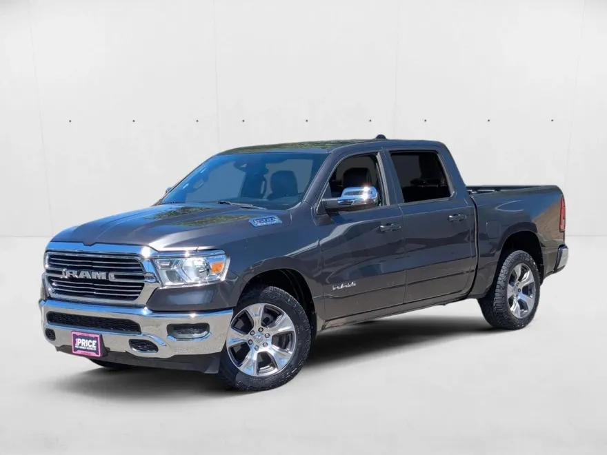2024 Ram 1500 Laramie photo 1