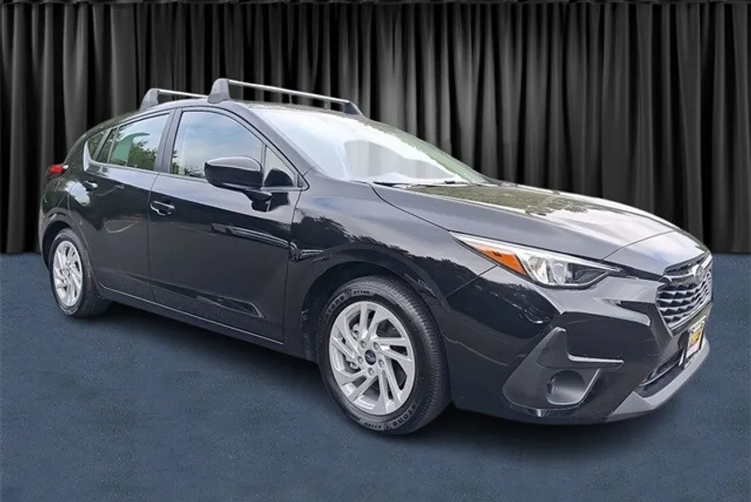 2024 Subaru Impreza Base photo 1