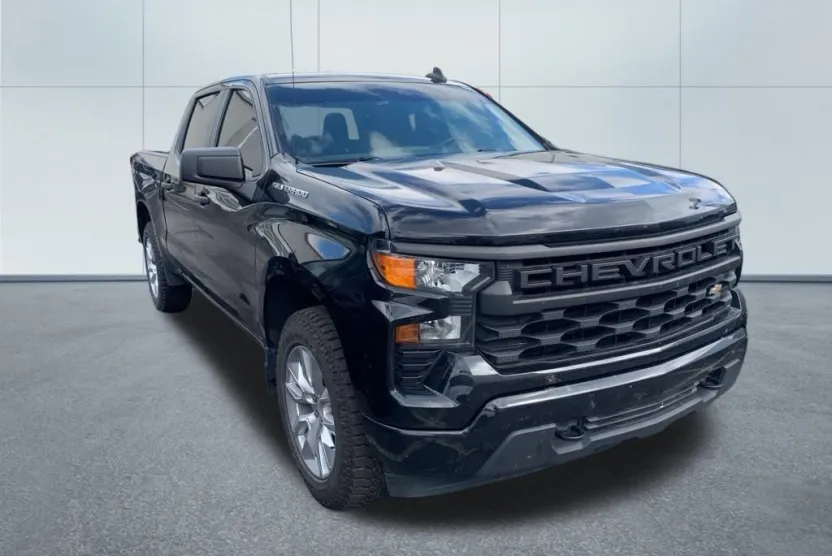 2022 Chevrolet Silverado 1500 Custom photo 1