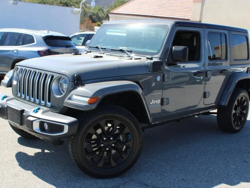 2023 Jeep Wrangler Sahara 4xe photo 1
