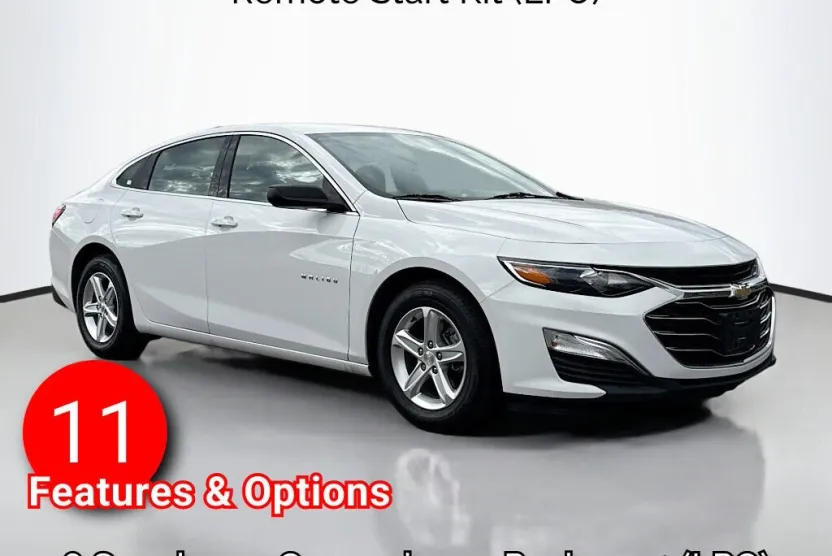 2022 Chevrolet Malibu LS photo 1