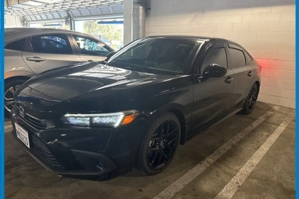 2024 Honda Civic Sport photo 1