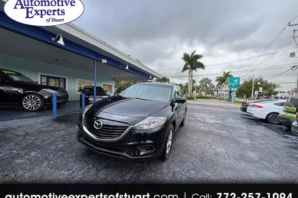2014 Mazda CX-9 Touring GS photo 1