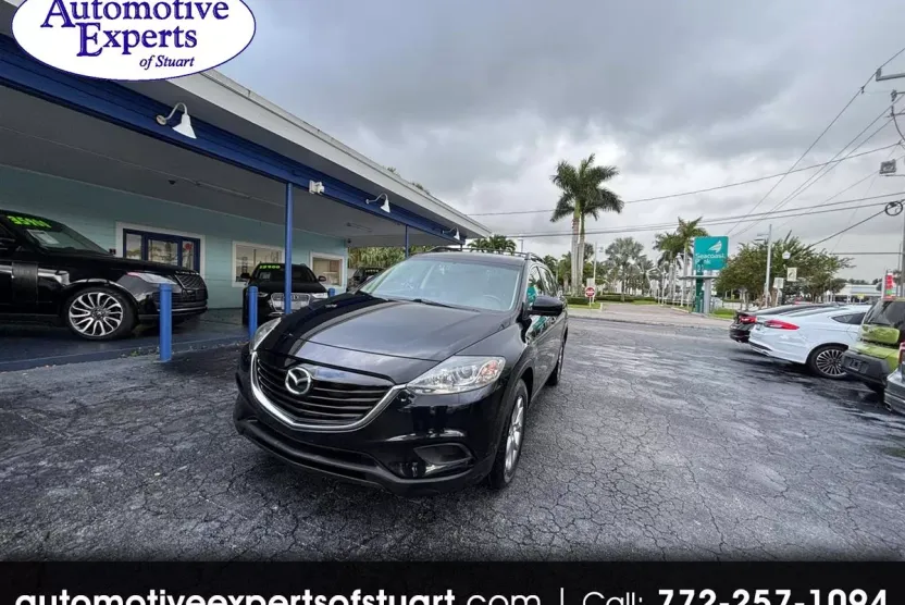 2014 Mazda CX-9 Touring GS photo 1