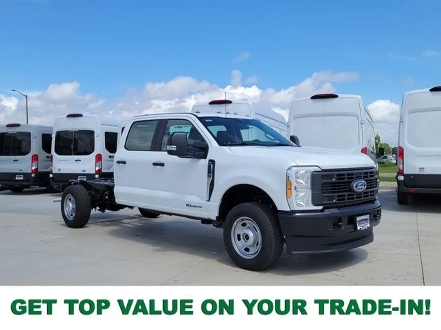 2025 Ford F-350 photo 1