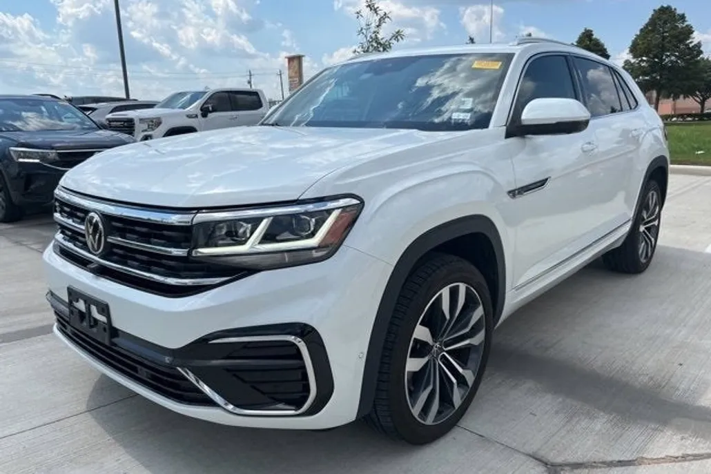 2023 Volkswagen Atlas Cross Sport V6 SEL Premium R-Line photo 1