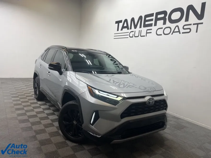 2024 Toyota RAV4 Hybrid XSE photo 1