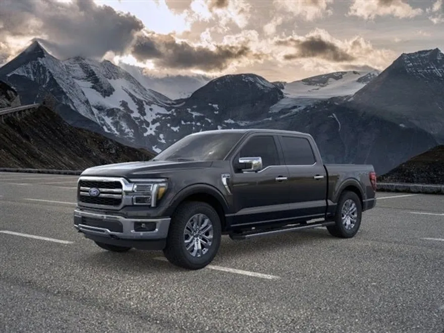 2025 Ford F-150 Lariat photo 1