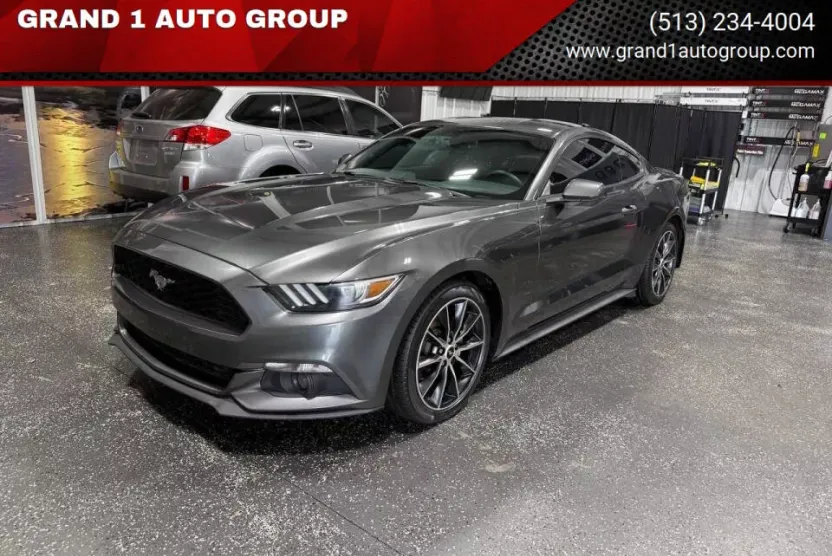 2016 Ford Mustang EcoBoost Premium photo 1