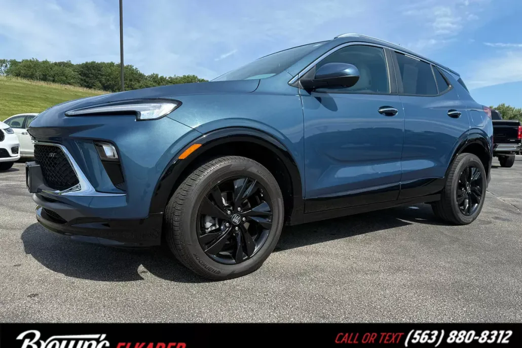 2024 Buick Encore GX Sport Touring photo 1