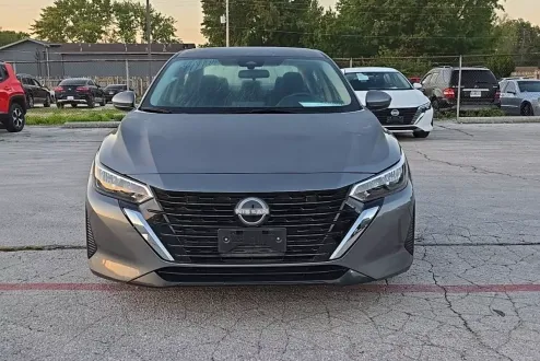 2024 Nissan Sentra S photo 2