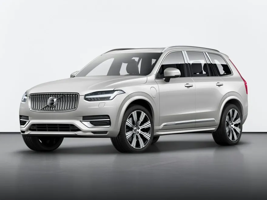 2021 Volvo XC90 T6 Momentum photo 1