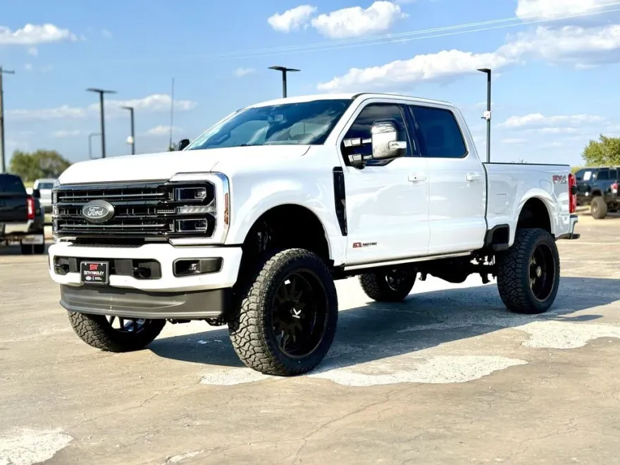 2026 Ford F-250 photo 1