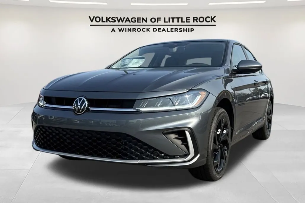 2025 Volkswagen Jetta 1.5T SE photo 1