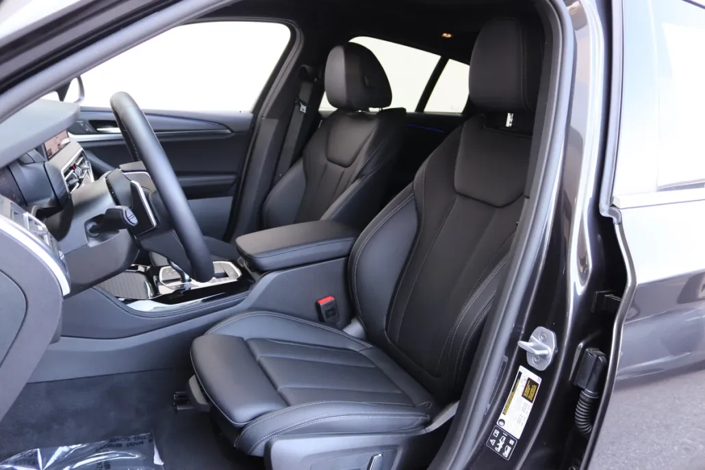 2025 Bmw X4 xDrive30i photo 1