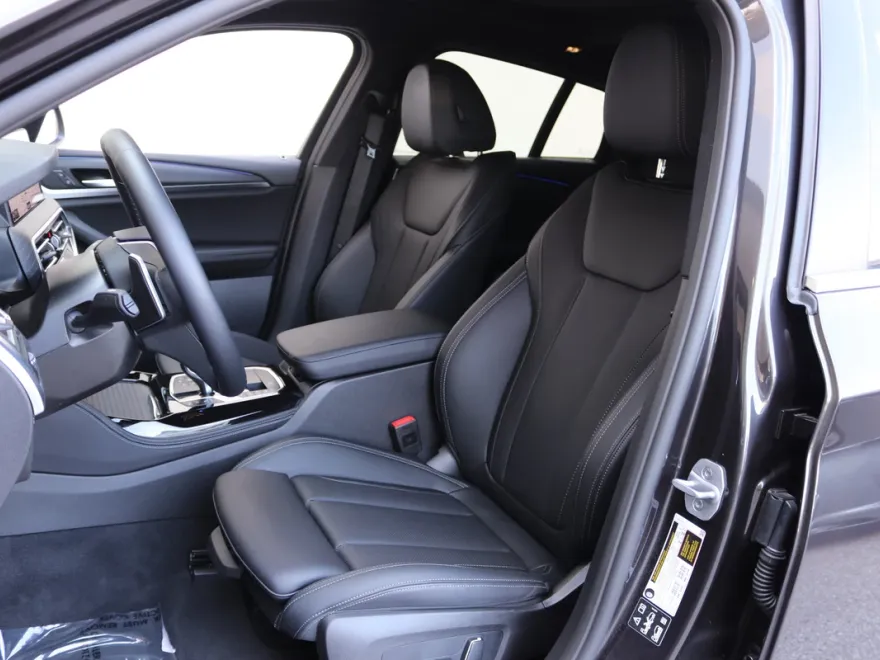 2025 Bmw X4 xDrive30i photo 1