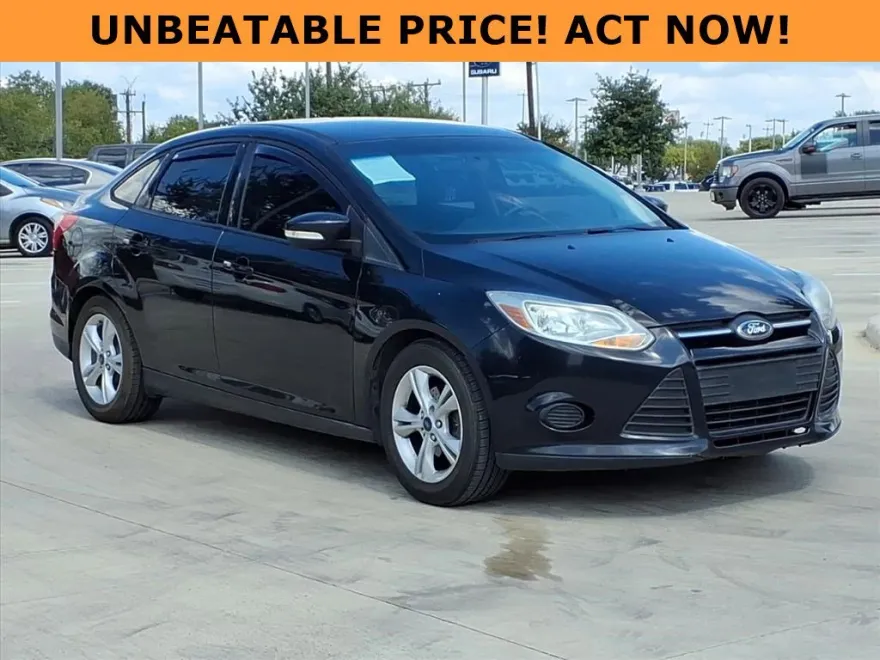 2014 Ford Focus SE photo 1