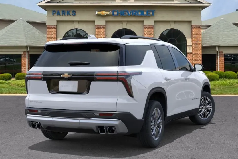2026 Chevrolet Traverse photo 1