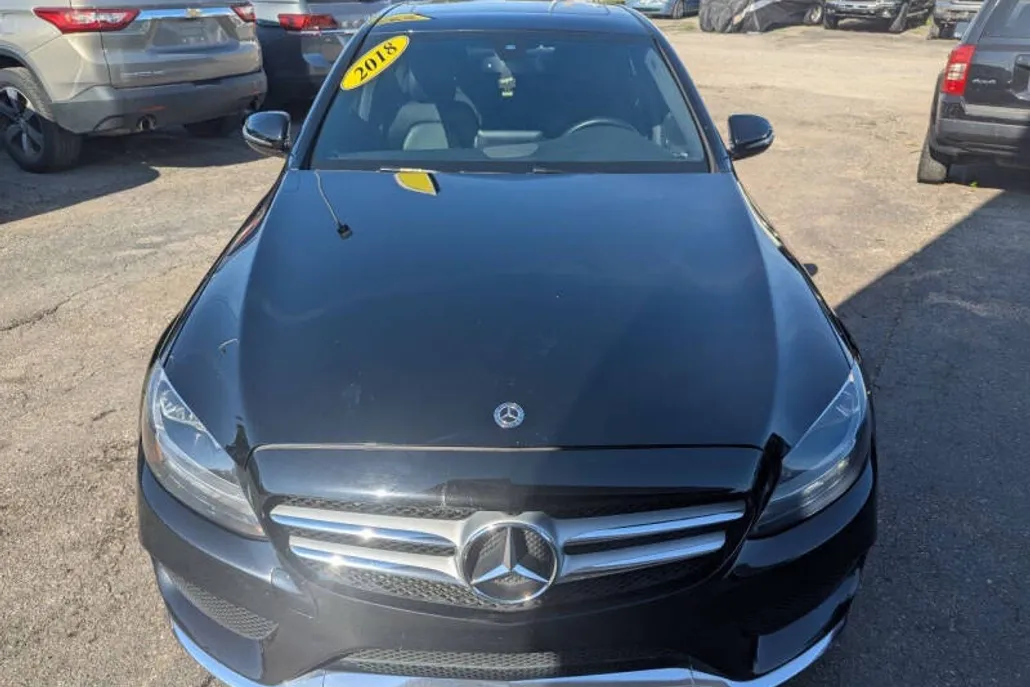 2018 Mercedes Benz C 300 4MATIC photo 1