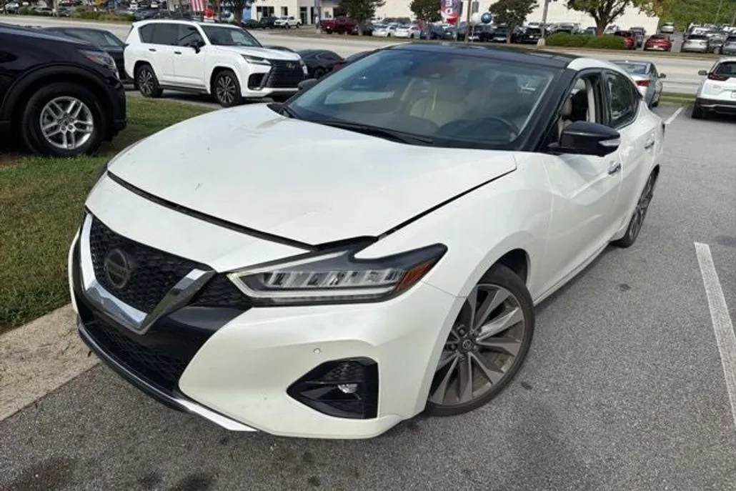 2022 Nissan Maxima Platinum photo 1