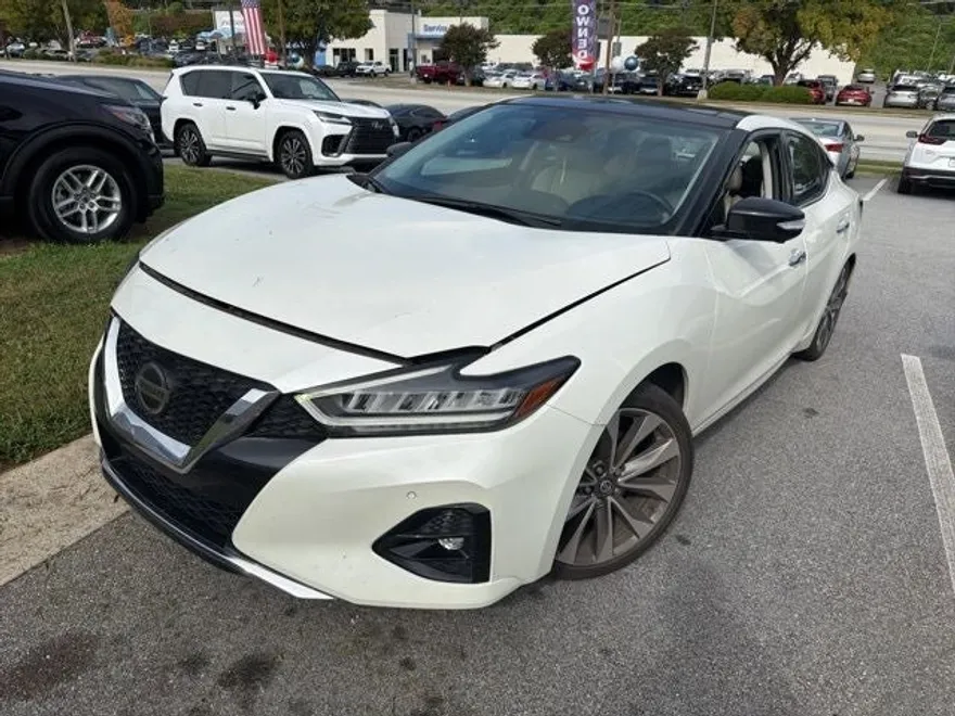 2022 Nissan Maxima Platinum photo 1