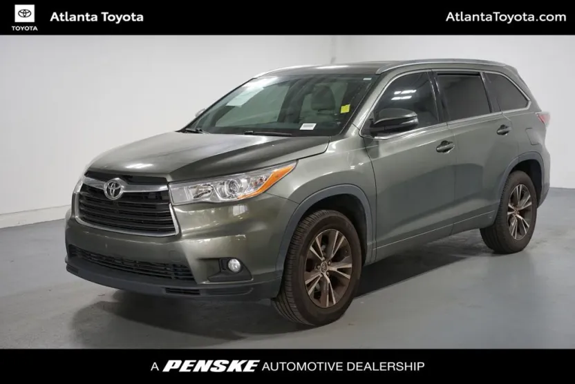 2016 Toyota Highlander XLE photo 1