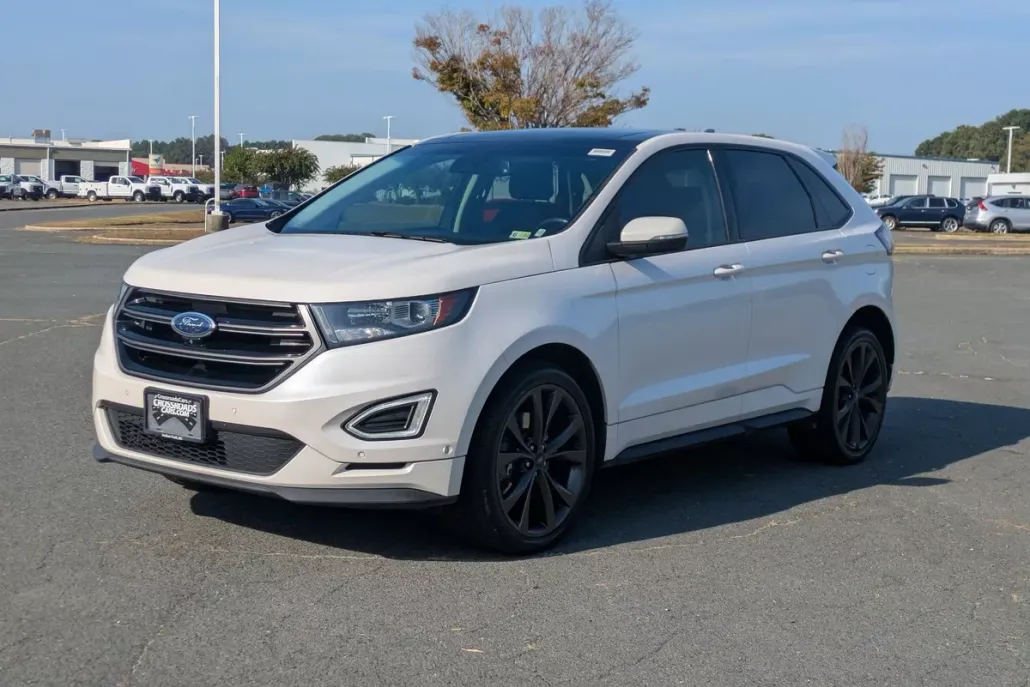 2018 Ford Edge Sport photo 1