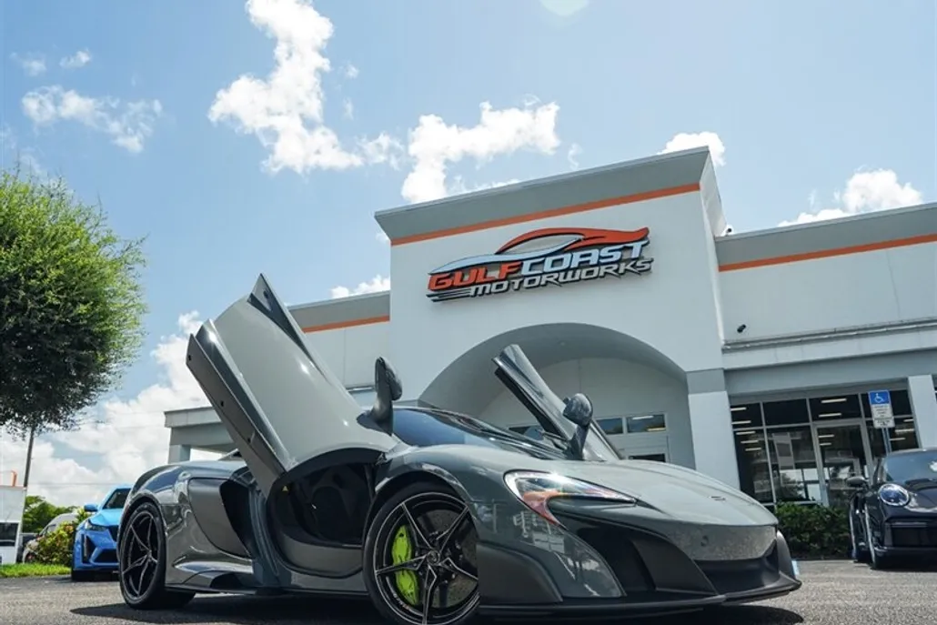 2016 Mclaren 675LT photo 1