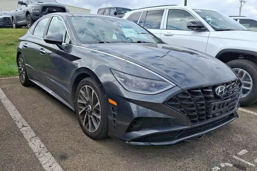 2023 Hyundai Sonata Limited photo 1