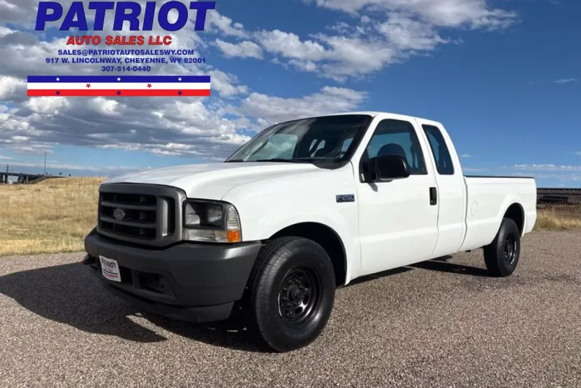 2004 Ford F-250 XL photo 1