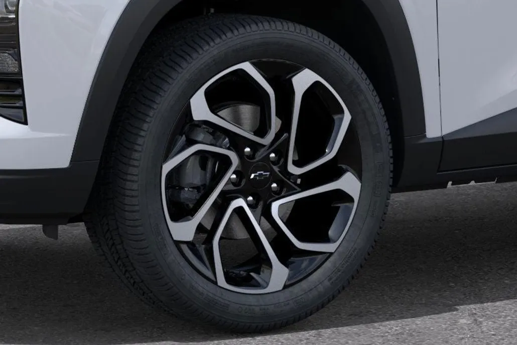 2025 Chevrolet Trax photo 1