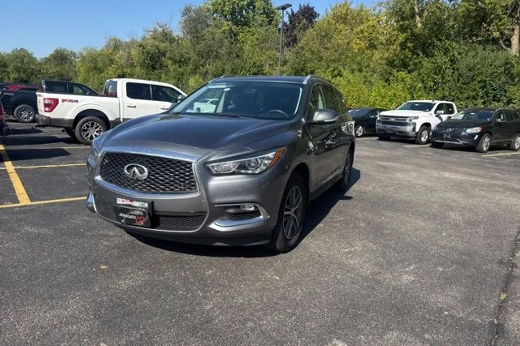 2019 Infiniti QX60 Luxe photo 1